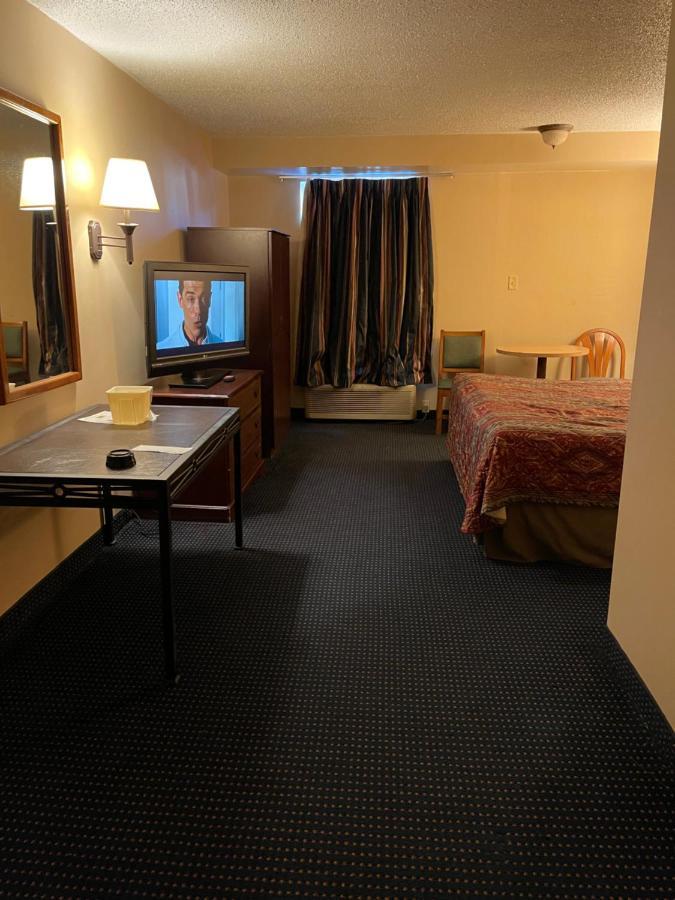Budget Inn Temple Hills Dış mekan fotoğraf